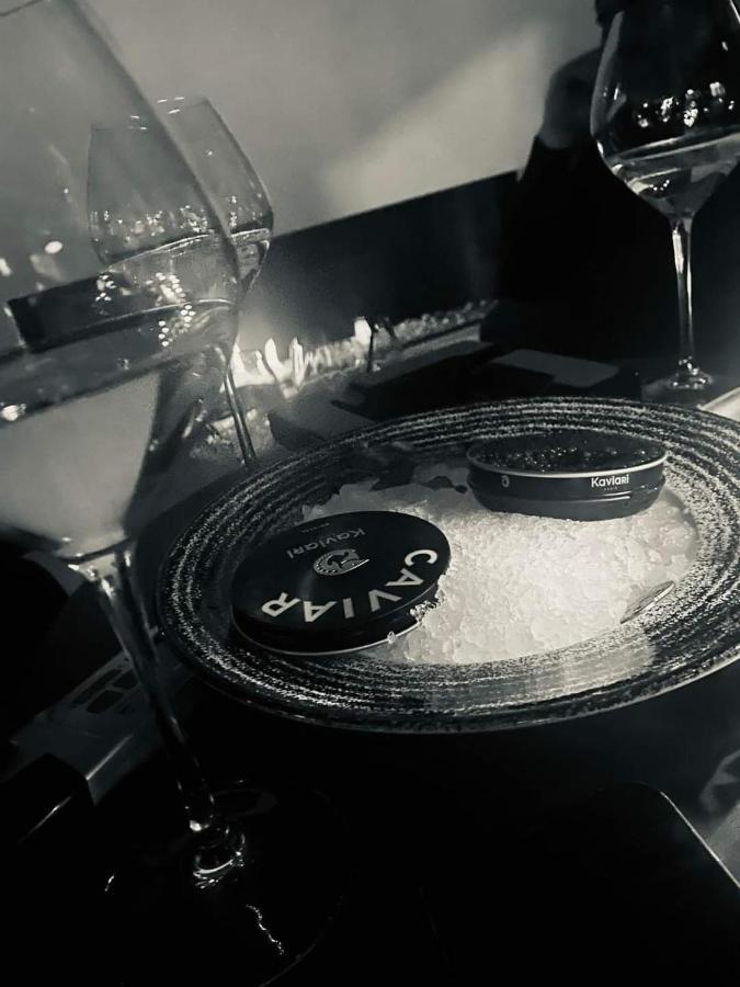 ホテル Skol L'Original ストラッサン エクステリア 写真